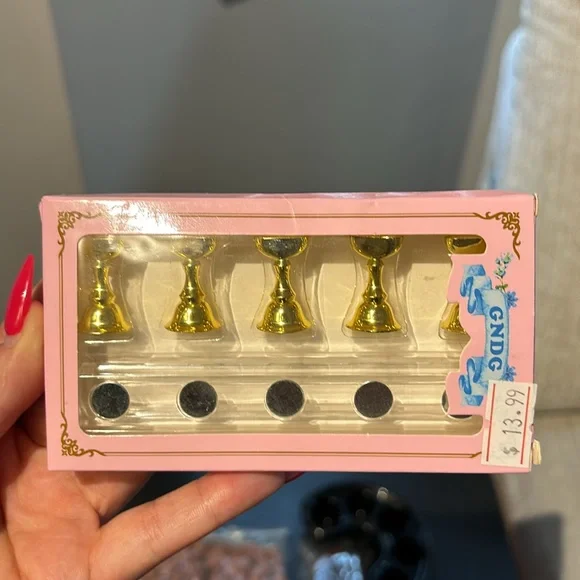 Nail tools - Picture 3 of 5